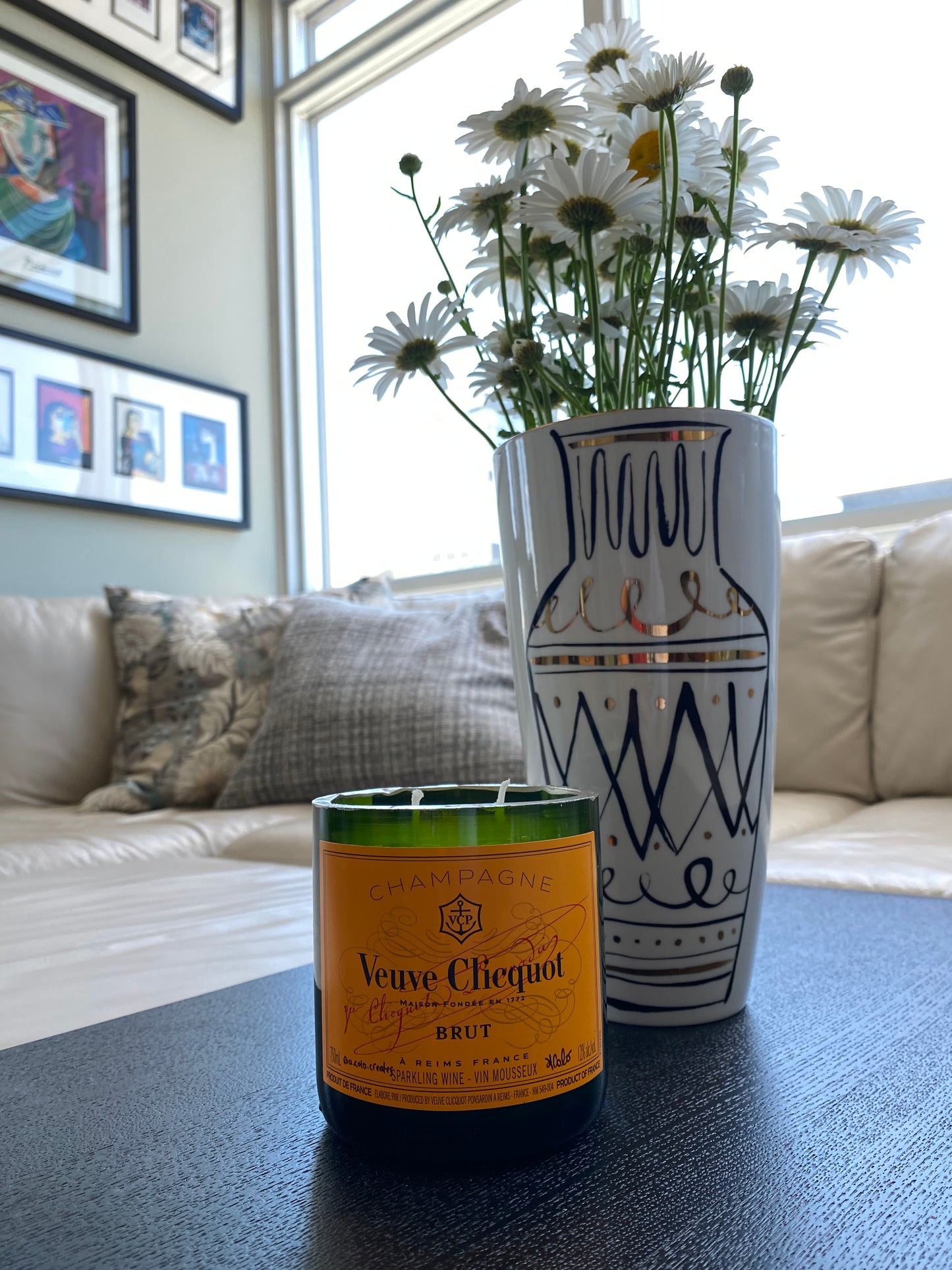Veuve Candle